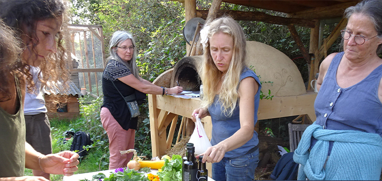 Se-relier-aux-plantes-retraite-groupe